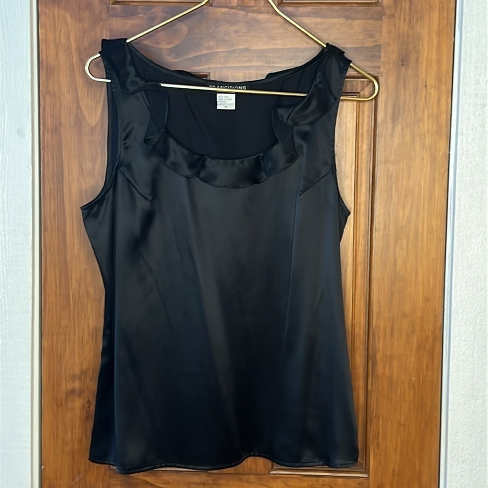 Vintage 100% Silk Tank Ruffled Neck in Black | M